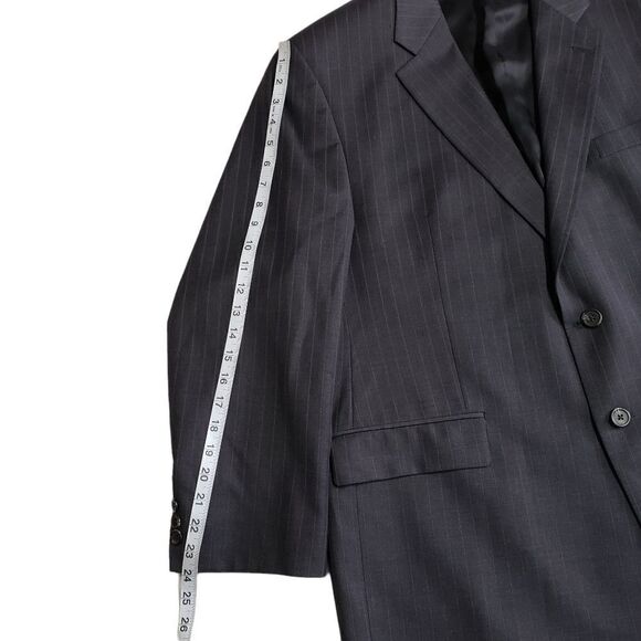 Lauren Ralph Lauren Gray Pinstriped Suit Jacket Sz 46R - Picture 9 of 16